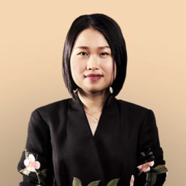 Bà Lê Thùy Linh